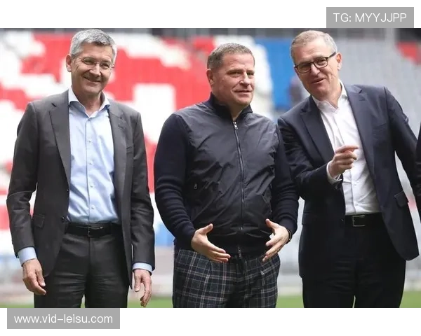 孔帕尼谈穆西亚拉恢复：提前特训展现职业精神，期待其下半程贡献