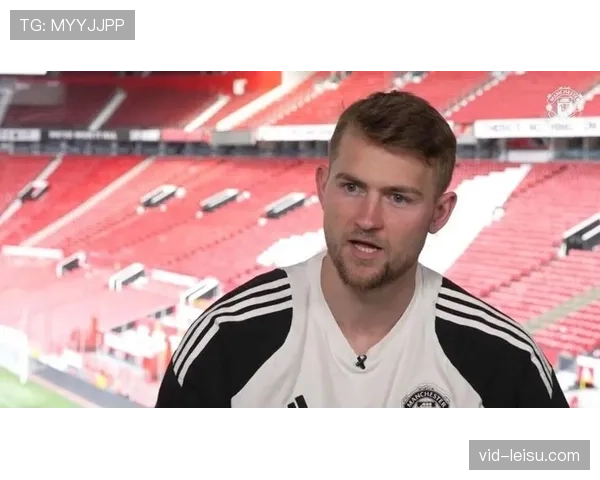 曼联防线危机：马奎尔停赛，德利赫特背伤，仅剩小将海文可用